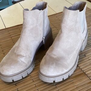 Madden NYC Beige Ankle Boots- Size 7